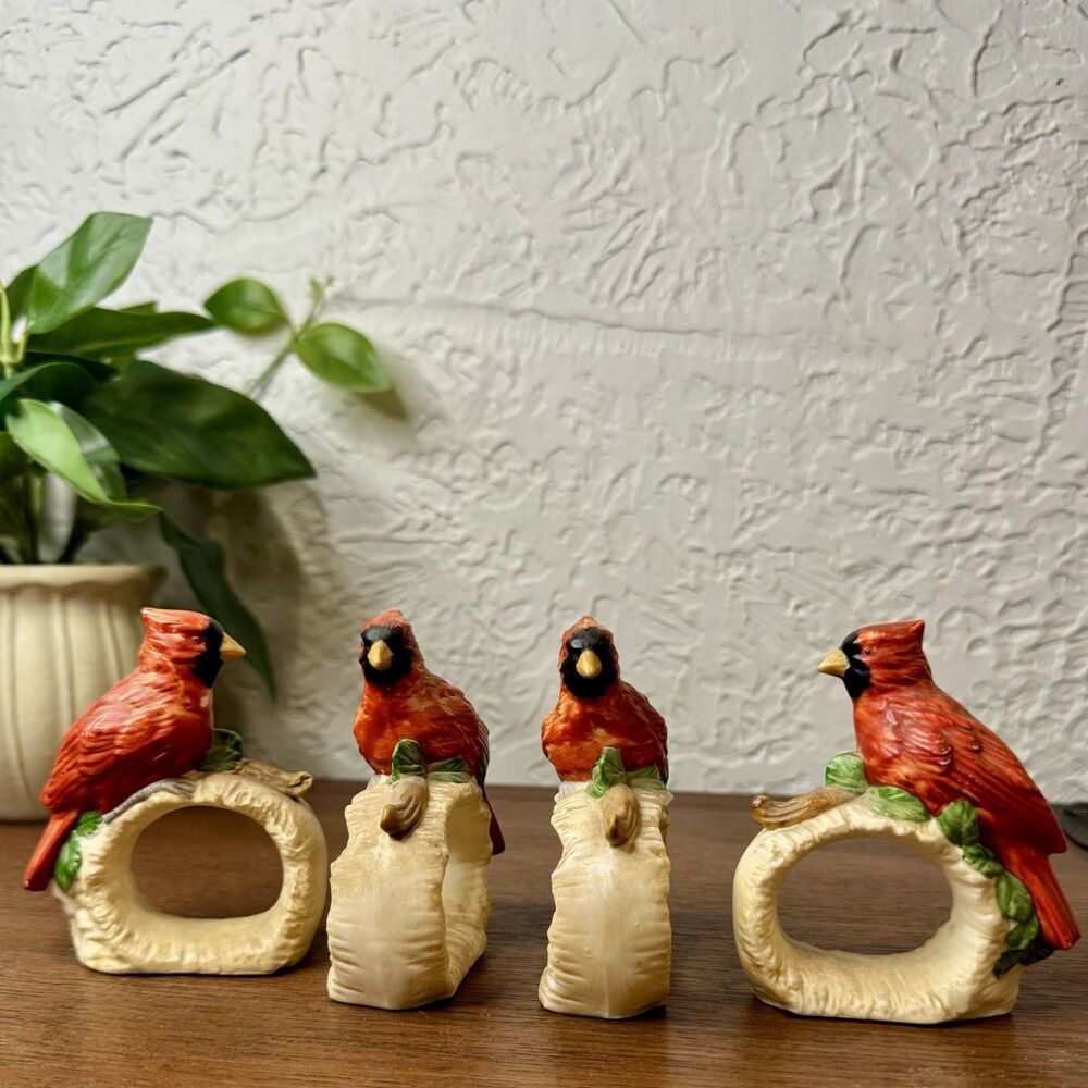 Vintage Porcelain Hand painted Cardinal Napkin Rings (Set of 4)